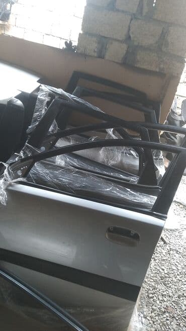 Sol ön, Kia CEEDI30, 2010 il, Ünvandan götürmə