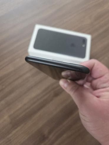 100: IPhone 7 Plus, 128 GB, Qara, Barmaq izi — 7