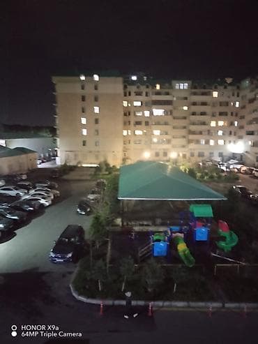 sumqayit yasma: Sumqayıt şəhəri Bulvar ərazisində "Qayalı' mağaza olan 8mərtəbəli — 8