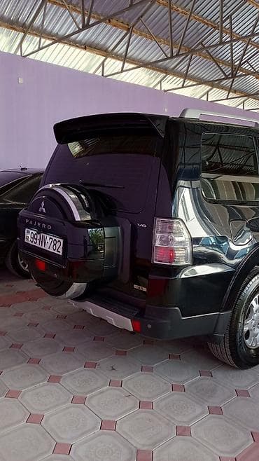 qazel satisi: Mitsubishi Pajero: 3 l | 2007 il 191881 km Ofrouder/SUV — 4