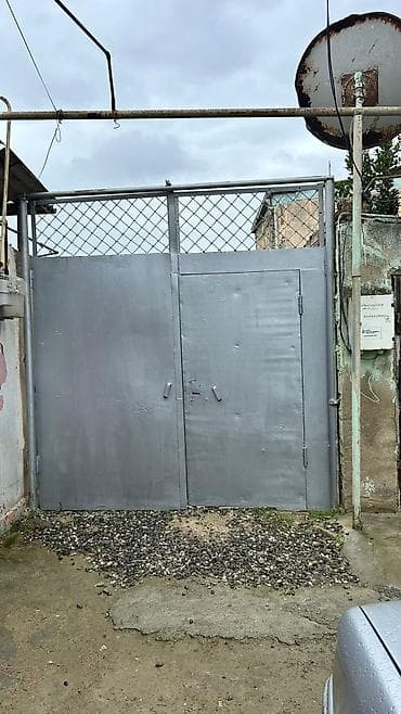 Həyət darvazaları: İşlənmiş Həyət darvazası, Yana açılan, Mexaniki, Qapı ilə, rəng - Boz, Kredit yoxdur, Ünvandan götürmə — 1
