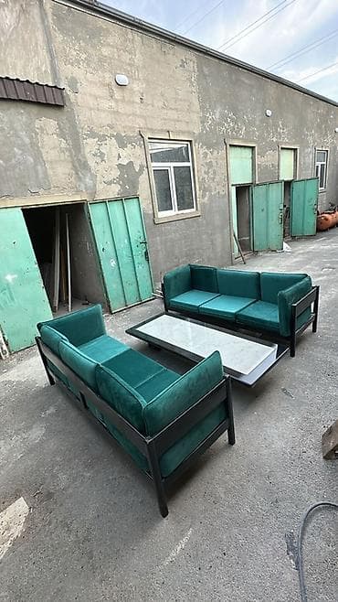 ofis divan: Məhsul: Otaq/terrasa uyğun dəst – 2 ədəd divan və aşağı kofe masası — 1
