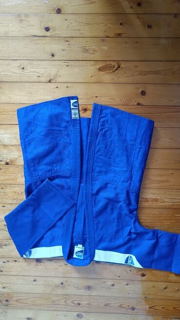 idman kişi şortları: Təcili satılır ‼️ Yeni alınıb heç bir defekdi yoxdur. Tep-teze — 2