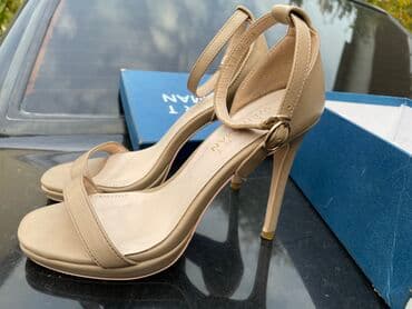 Toy paltarları və aksesuarları: 37 Razmer. yep yeni . 1 defe geyinilib . hec bir defekti yoxdur — 2