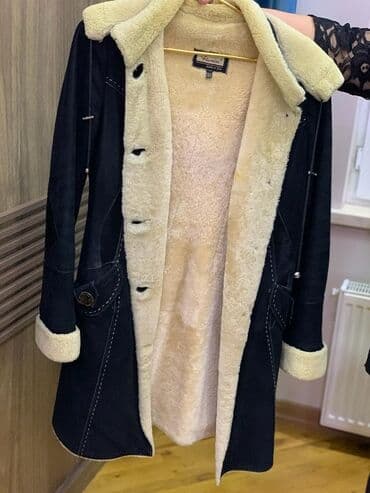 kəsilmiş əl şəkilləri: Interfina dublonka.180manat.lazer kurtka100m Ayaqqabılar firma — 2