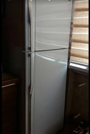 toshiba soyuducu: 2 qapılı Toshiba Soyuducu Satılır — 2