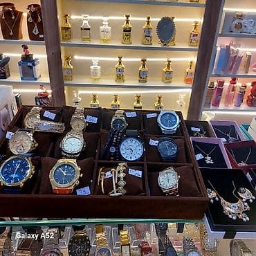 Личные вещи: Her növ biznes üçün mebel avadanlıqları ve aksesuarlar maya deyerinden — 8