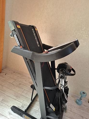 qaçış bandı: Ferro Fitness qaçış trenajoru tep teze kimidi hecbir pirablemi yoxdu — 2