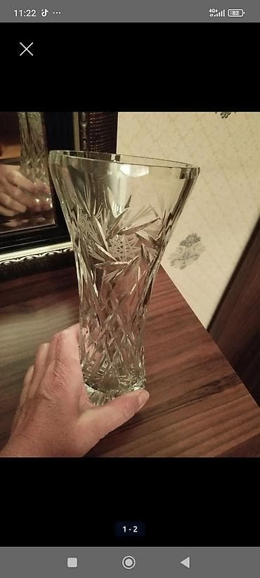 ev esya: Bir vaza, Xrustal — 1