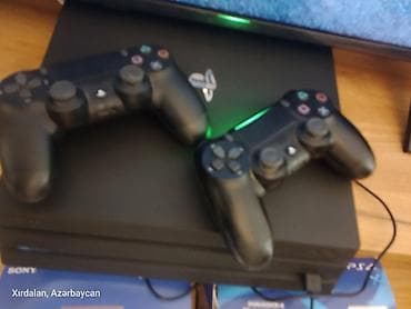 Sony PlayStation 4 Pro 1TB (yalnız ev şəraitində istifadə olunub. 2