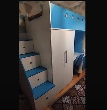 stol islenmis: Oğlan və qız üçün, İşlənmiş, Təknəfərlik çarpayı, Yazı masası, Dolab — 1