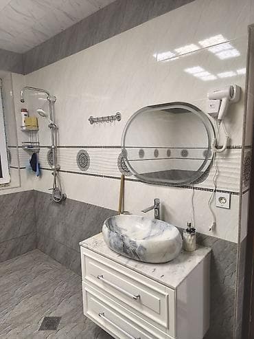 ecemide heyet evleri: 2 mərtəbəli həyət evi - Plan: Aşağıda yatag otağı, mətbəx zonası; — 7