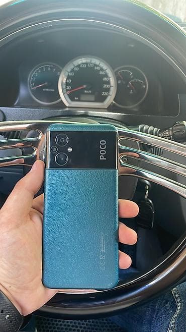 a32 128: Poco M5, 128 GB — 1