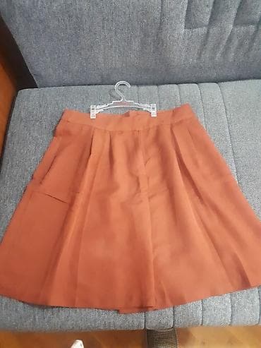Şort Koton firması, dizə kimidir. Ölçü 40, təzədir. Materialı yumşaq lalafo.az -da Şort Koton firması, dizə kimidir. Ölçü 40, təzədir. Materialı yumşaq