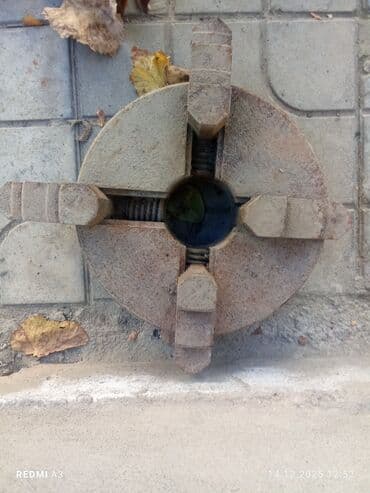 gəncə xalca: Torna patronları (çənələr) - Mexaniki torna dəzgahları üçün 3-çənəli — 1