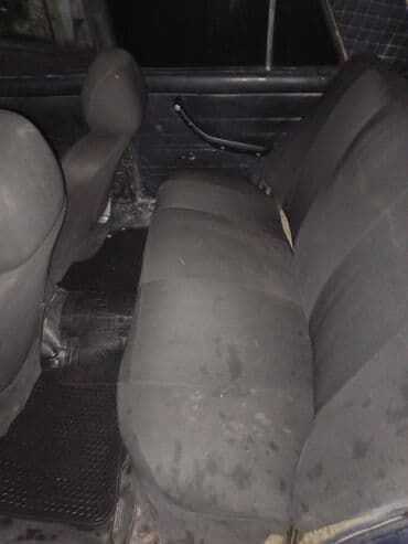 ваза напольная керамическая высокая: VAZ 2107 sedan - Kuzov: tünd mavi rəng, 4 qapı, xrom bəzəklər və — 13