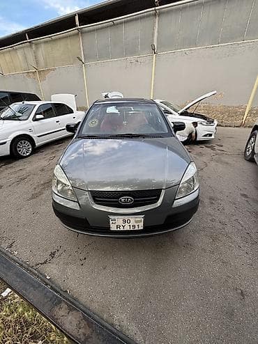 Nəqliyyat: Kia Rio: 1.4 l | 2005 il Hetçbek — 9