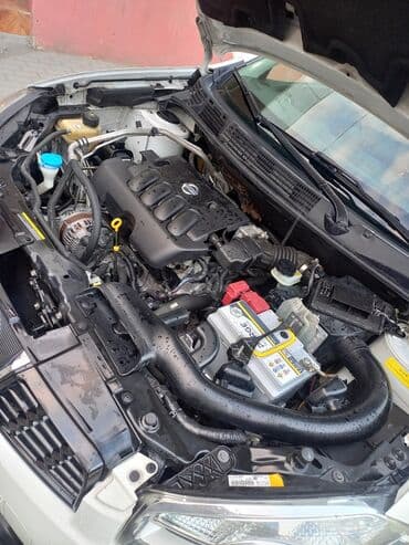 турбо аз подержанные автомобили таеота приюс аренд: Nissan Qashqai, ağ rəngli şəhər-krosoveri. Xüsusiyyətlər və detallı — 6