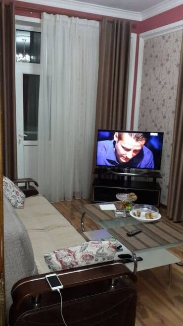 evler bineqedide: 9-ci mikrarayonda leyla sadliq evinə yaxın 18 mertebeli binanın 17-cu — 12