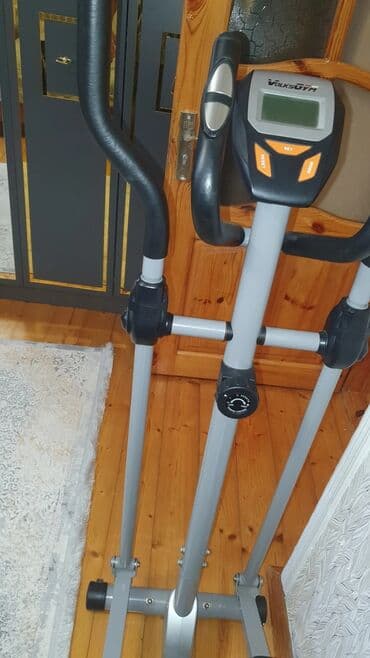 VolksGym eliptik trenajor - Marka/model: VolksGym - Növ: Eliptik