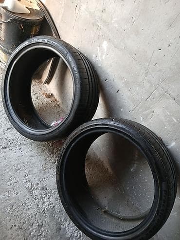 Goodyear markalı avtomobil şinləri. Şinlərin ölçüsü 245/35 ZR20, yük
