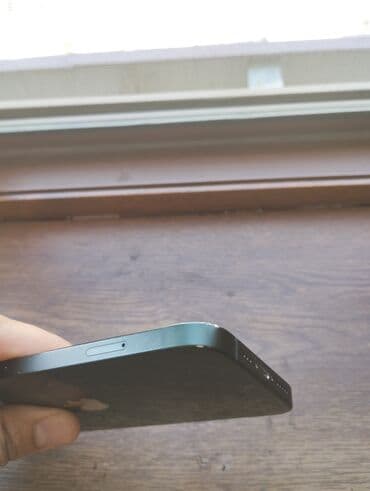 Fly: IPhone 13, 128 ГБ, Зеленый, Face ID — 7