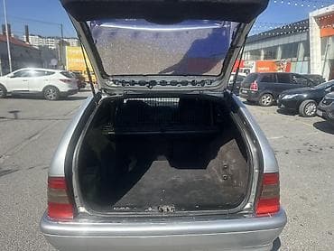 10 lt 663: Mercedes-Benz C-Class T-Modell (S202) universal - Kuzov: universal — 5