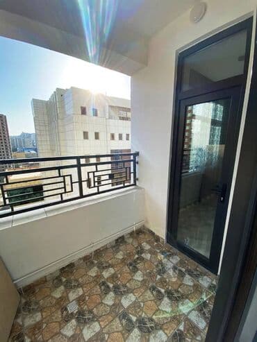 ağ şeher evler: 2 otaqlı, Yeni tikili, m. Gənclik, 77 kv. m — 13