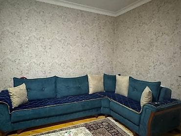 kreditle divan: Künc divan. Satılır 450 azn. 3*2 ölçüsündə. Açılmır. Bazalıdır. İdeal — 1