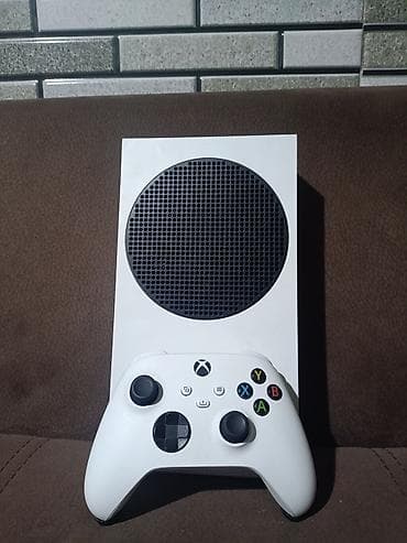 xbox one series s: Xbox Series S oyun konsolu - Rəqəmsal model, kompakt korpus - 512 GB — 3