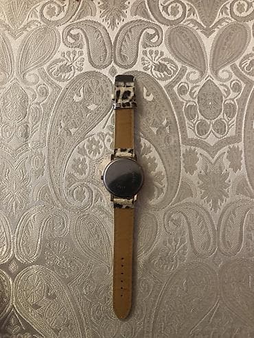 qizill: Qadın qol saatı - Zərif dizaynlı analoq saat - Qızılı rəngli dairəvi — 2