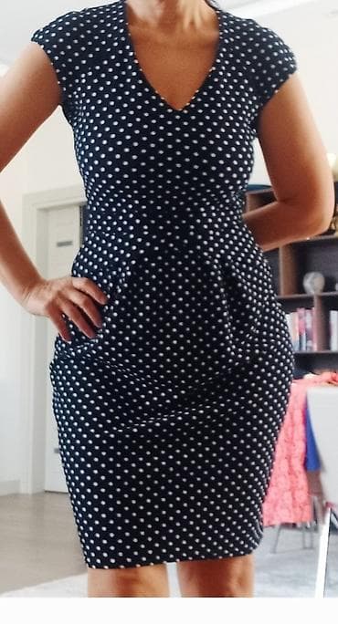 prada eynək: NADINE marka qadın paltarı - Rəng: tünd göy, ağ xallı (polka dot) - — 1