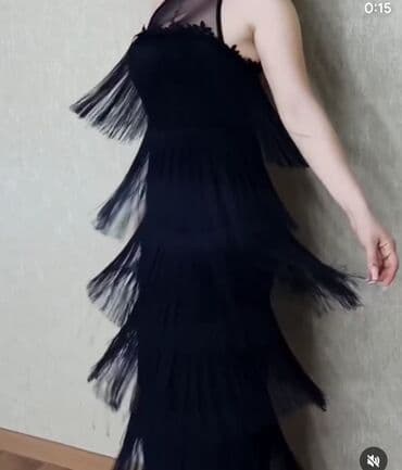 Ziyafət donu, Maksi, S