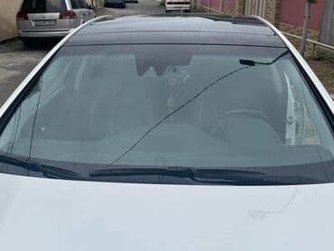 kia servis sumqayıt: Satılır: avtomobil üçün ön şüşə (lyuklu kuzov üçün) hec bir zedesi — 2