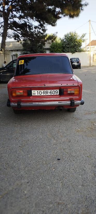 vaz 2106 kapotu: VAZ 2106, qırmızı rəng, klassik sedan. Xüsusiyyətlər: -Salam maşin — 6