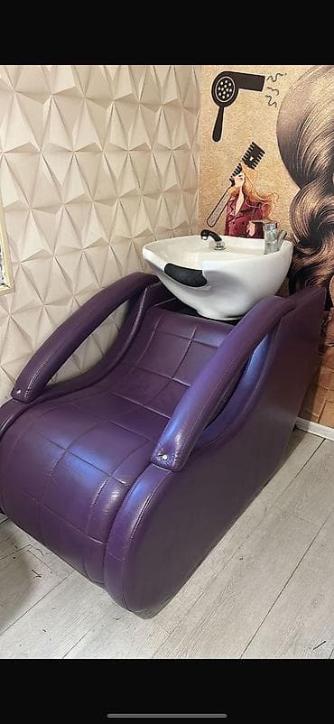 Rəflər, etajerkalar: Aytən 🌙Salon moykasi satılır 320 azn. Unvan Azadlıq met. 9558 Ayten🌛 — 1