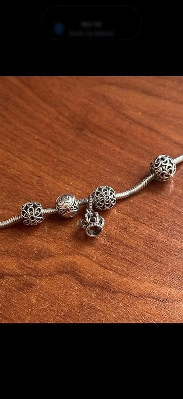 Gümüş charm bilərzik - Material: gümüş rəngli metal zəncir (ilan