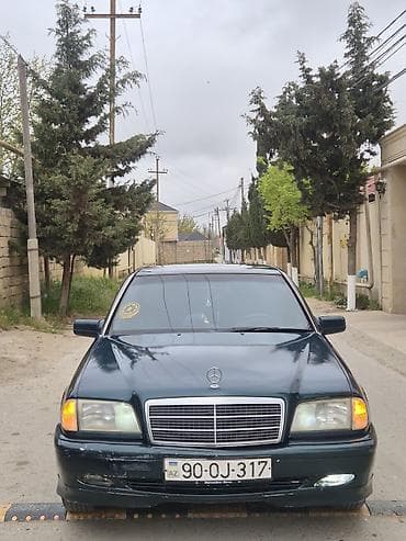 spacer mercedes: Mercedes-Benz C 200: 2 l | Sedan — 1
