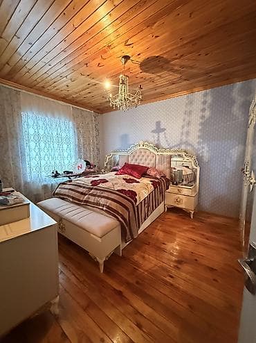 1 otaqlı ev: 3 otaqlı, 110 kv. m, Kredit yoxdur, Orta təmir — 4