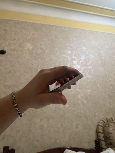 Mobil telefon və aksesuarlar: IPhone SE, 16 GB, Gümüşü, Barmaq izi — 5