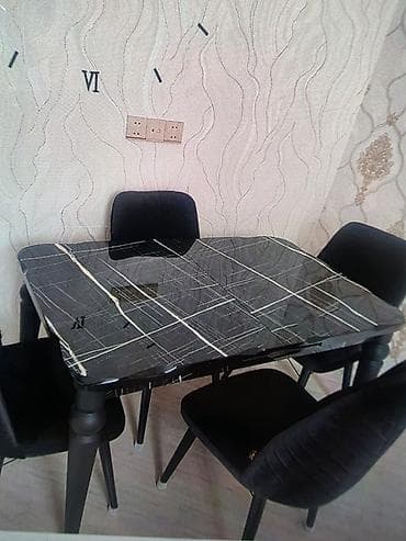 stolüstü dəst: Mətbəx üçün, İşlənmiş, Açılan, Dördbucaq masa, 4 stul — 2
