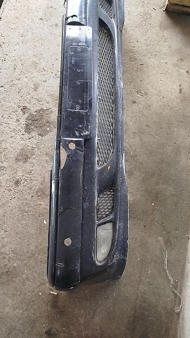 mercedes rullari: Ön, Mercedes-Benz 210, 1999 il — 2