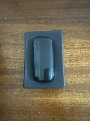 tek pencek: Ploom X Advanced – Heated Tobacco Device + Ön Panel Məhsul təsviri: - — 2