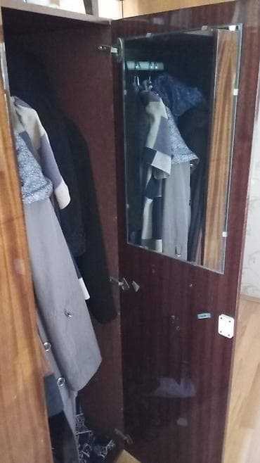 first class kofe: 3 qapılı, Güzgülü, Qəhvəyi, Taxta, Açılan, Düz dolab — 4