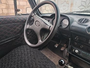 vaz 2106 ehtiyat: VAZ (LADA) 2106: 1.6 l | Sedan — 5
