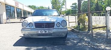 275 45 20: Mercedes-Benz E 240: 2.4 l | 1999 il Sedan — 4