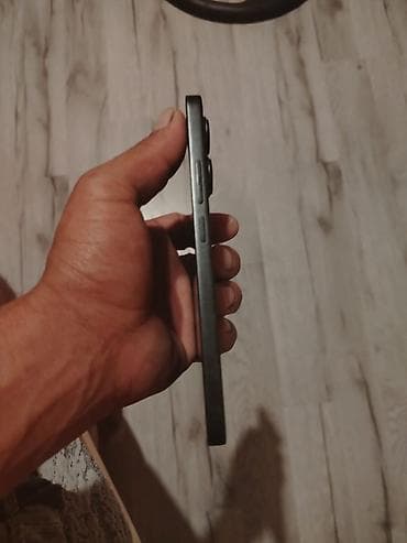 ucuz telefonlar ayfon: Redmi 13 . 128 yaddaş. smartfon . İdeal vəziyyətdədir. 2. 3 — 3
