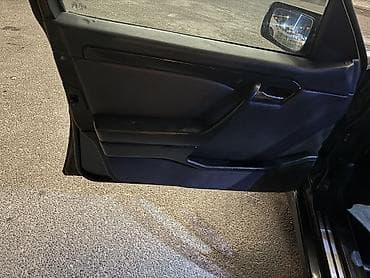 mercedes e class: Mercedes-Benz CE 200: 2 l | 1994 il Sedan — 7
