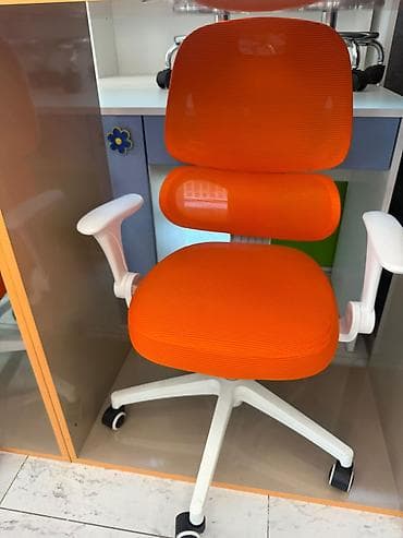 qedimi kreslo: Yeni, Təkərli, Qolları tənzimlənir, Dəri — 4