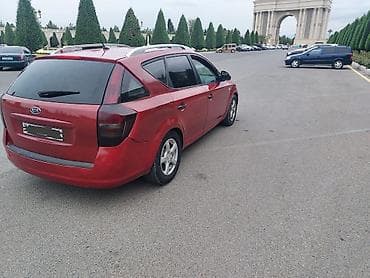 saipa saina kredit: Kia Ceed: 1.6 l | 2008 il Universal — 1